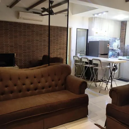 Hyve Soho Suite - Netflix Cyberjaya Exterior photo