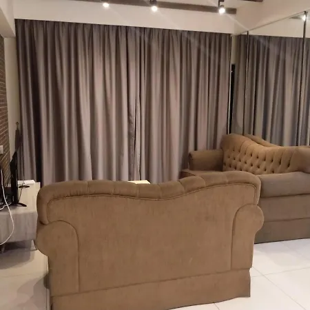 Hyve Soho Suite - Netflix Cyberjaya Exterior photo